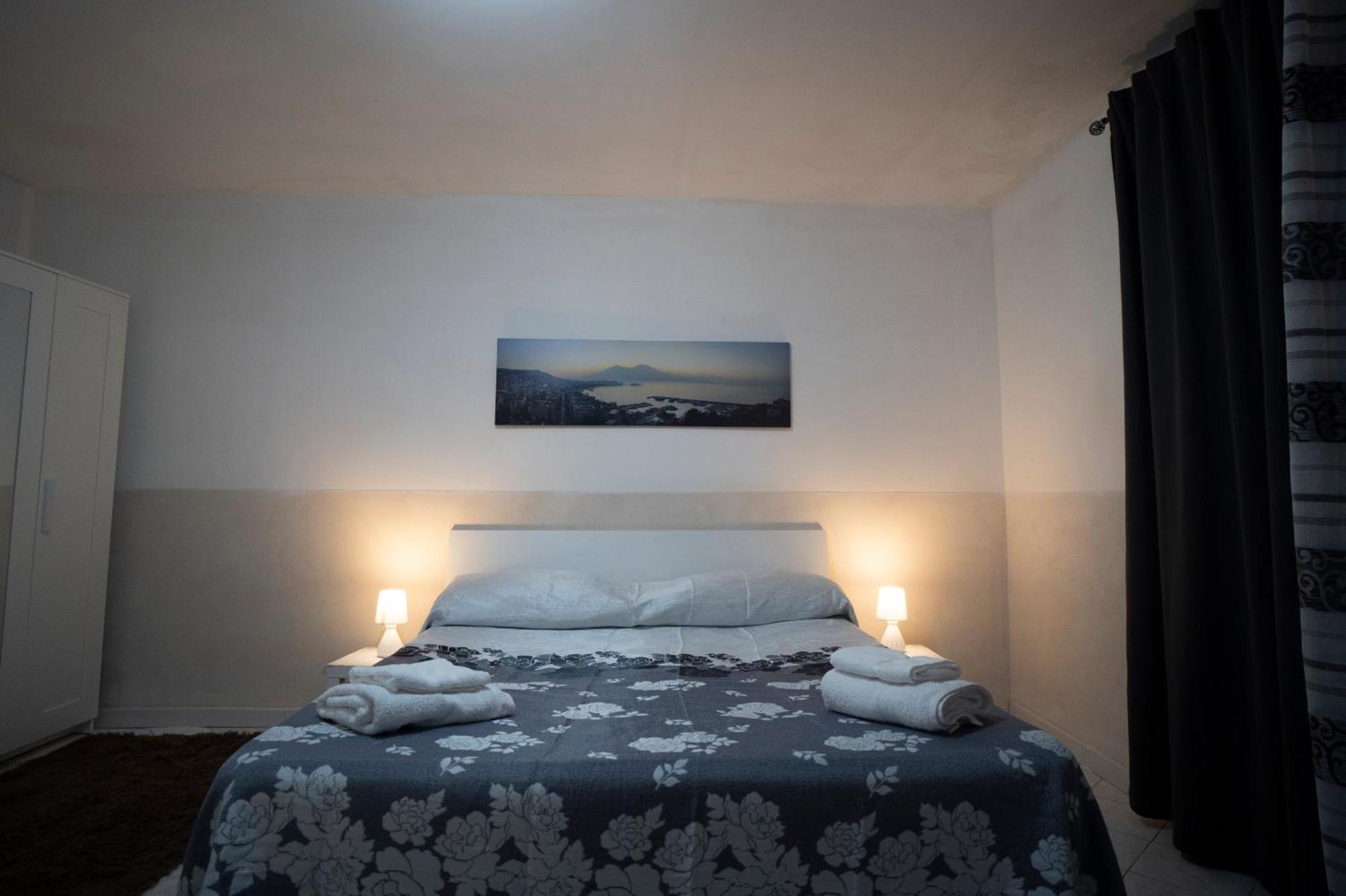 Casa Elena - Casa Vacanze Centro Holiday home Naples